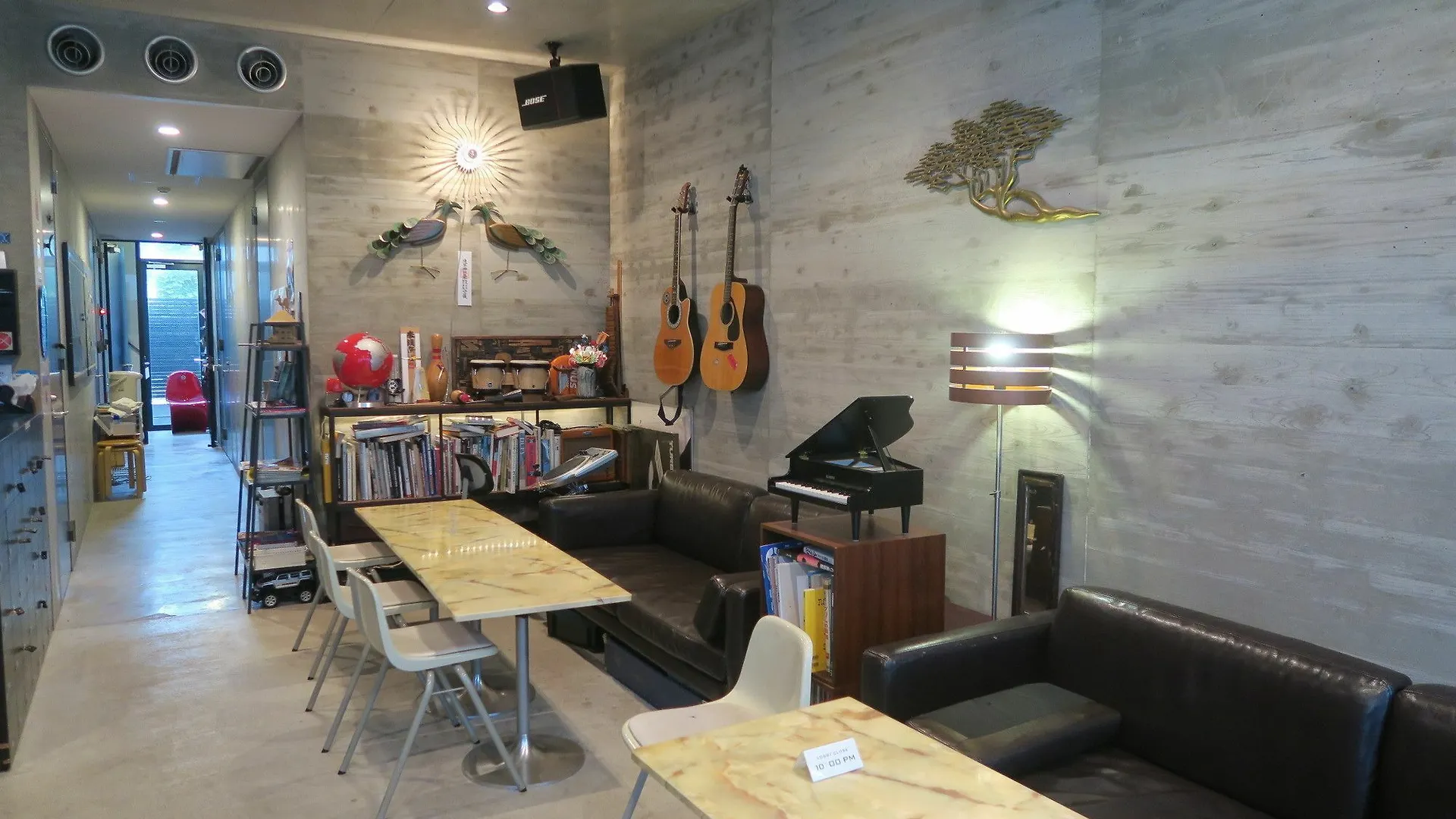 Kangaroo Hotel Tokyo Japan